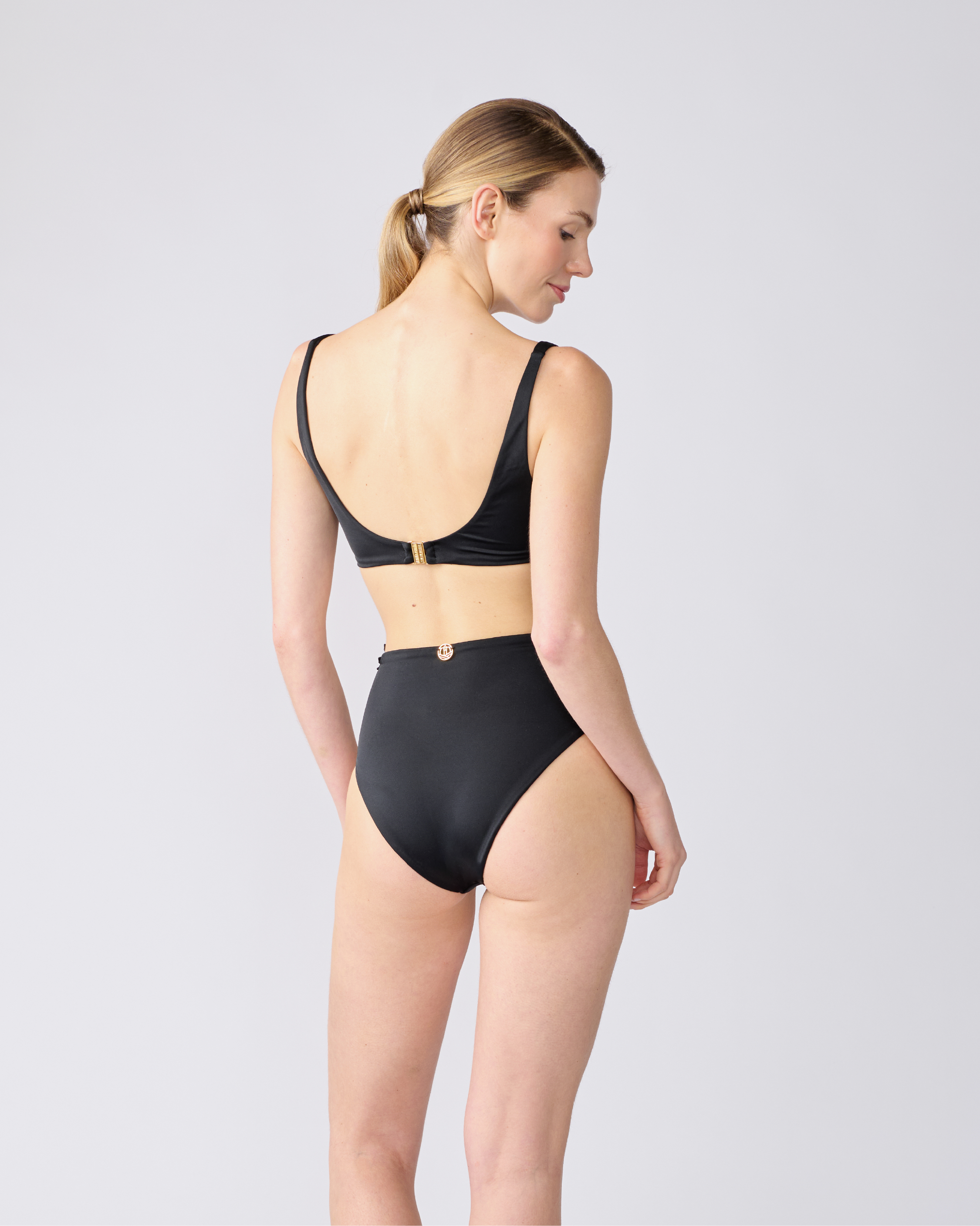 VIVIANA ONE PIECE