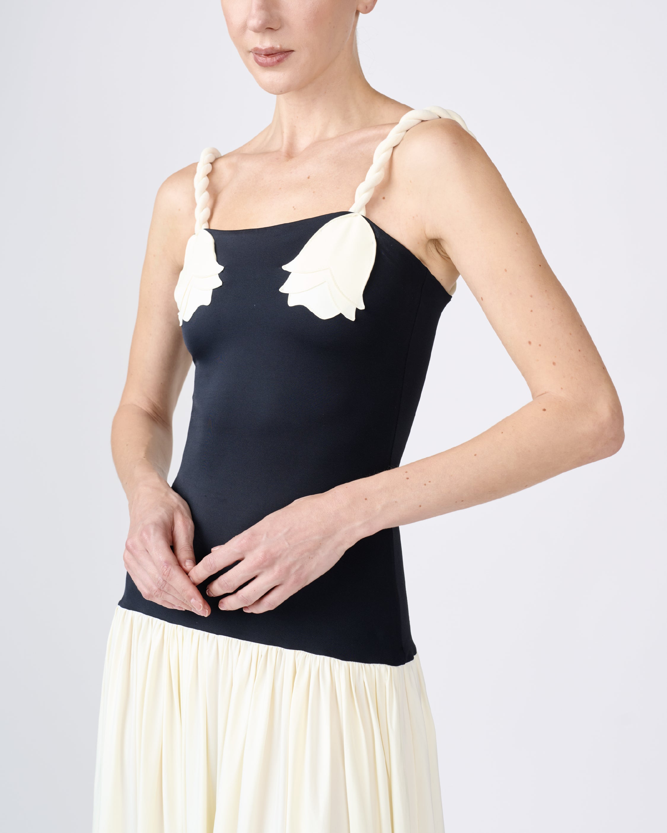 NOA DRESS